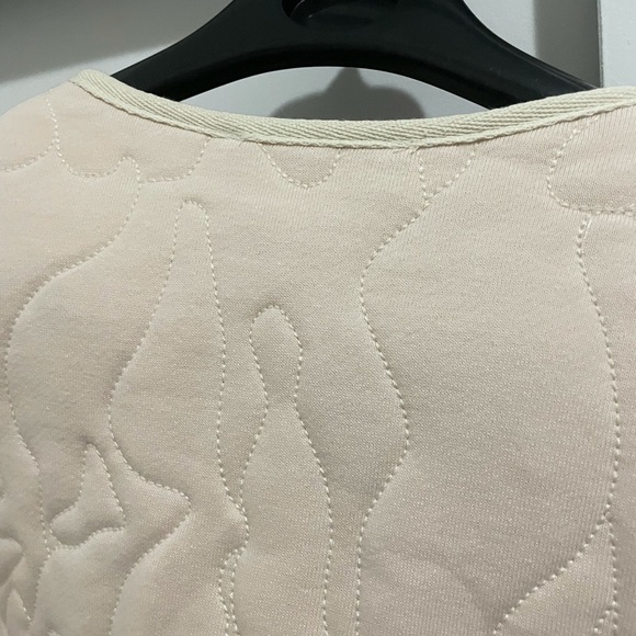 Mango - Picture 12 of 16